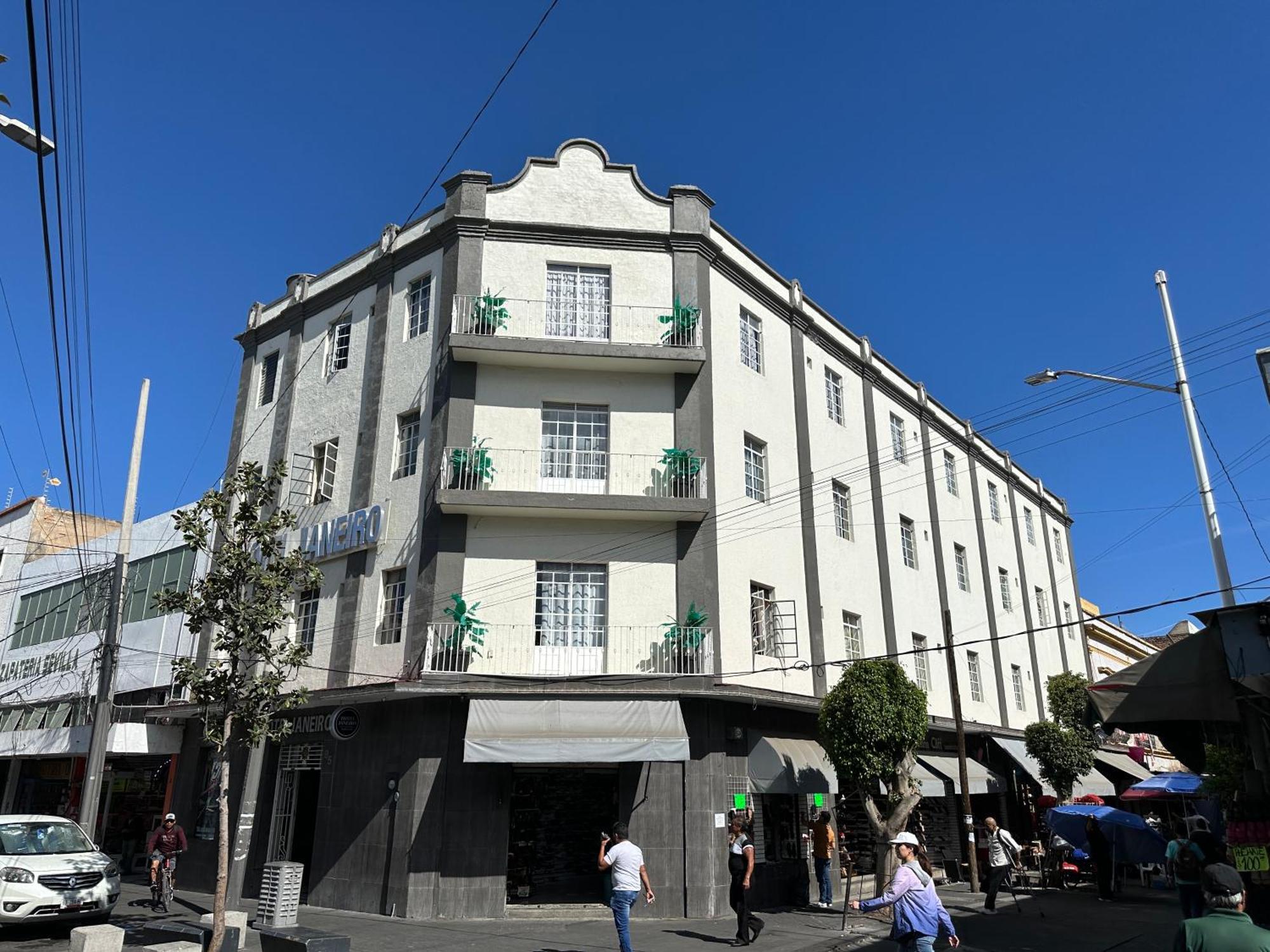 Hotel Janeiro Guadalajara Exteriör bild